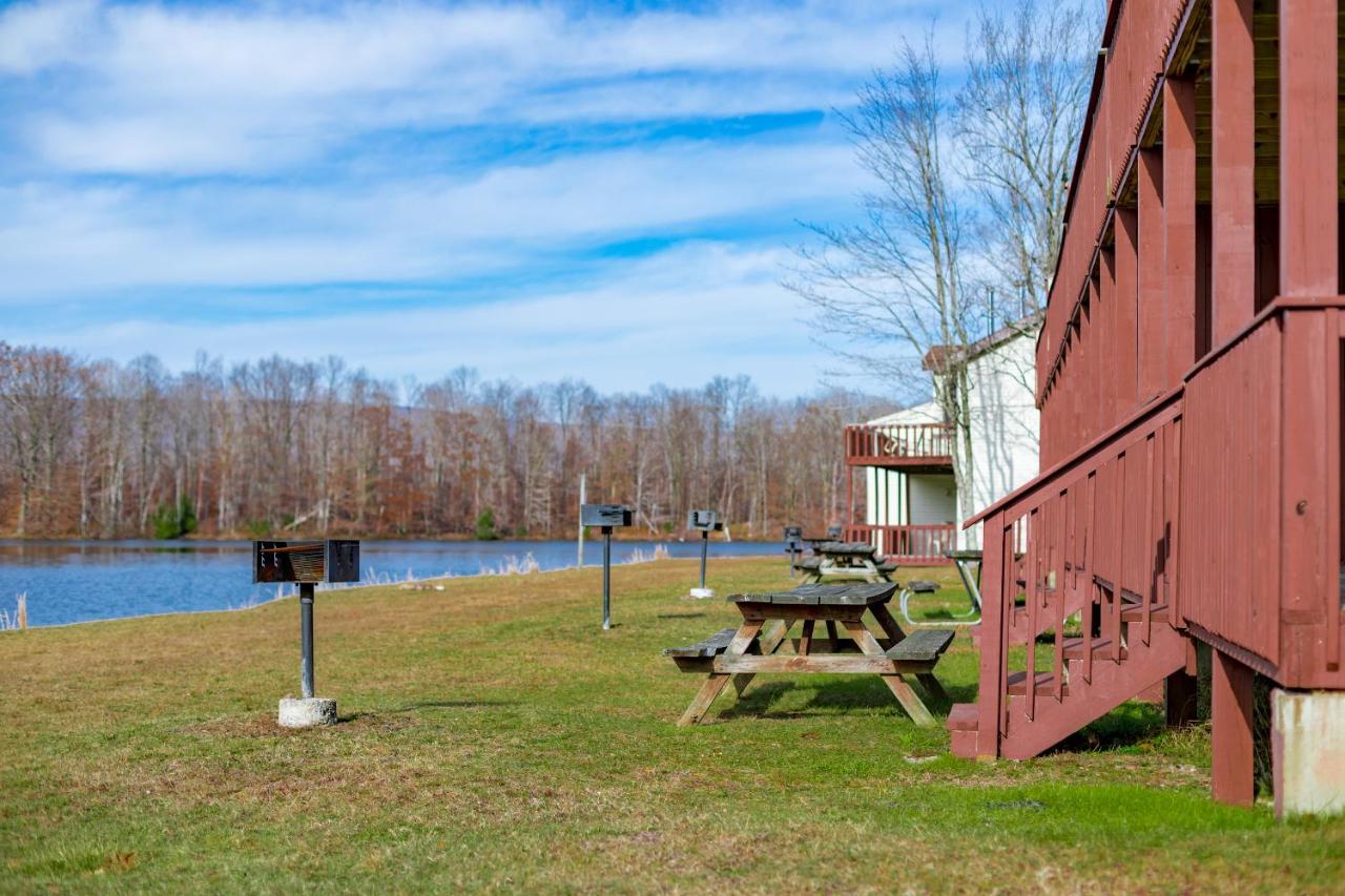Crown Resorts At The Poconos Drums Exterior foto